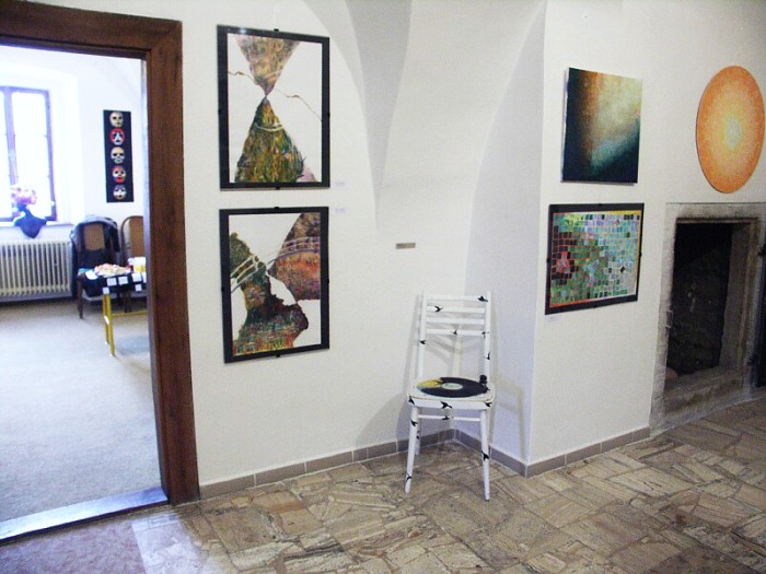 img00010.jpg