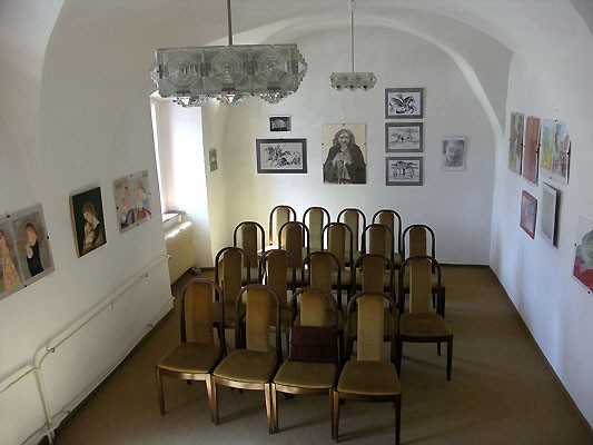 img00020.jpg